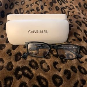 Calvin Klein black/leopard frames